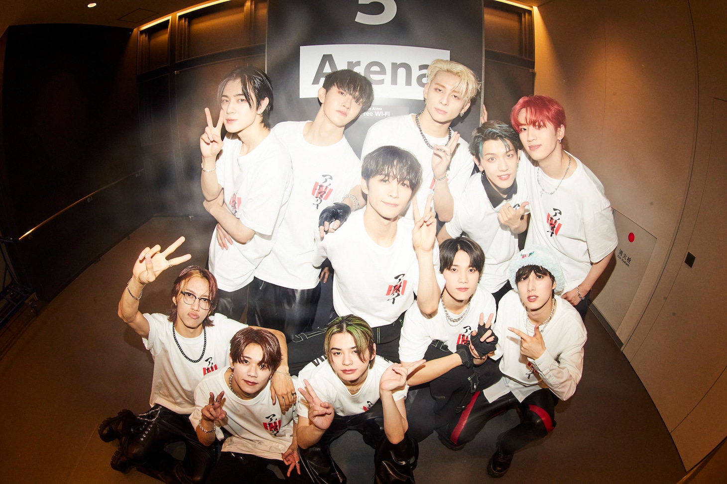 INI (c)LAPONE Entertainment