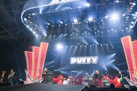 PUFFYのステージの様子。 (c)テレビ朝日 ドリームフェスティバル2023 / 写真：岸田哲平