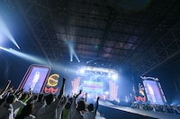 Perfumeのライブの様子。 (c)テレビ朝日 ドリームフェスティバル2023 / 写真：岸田哲平