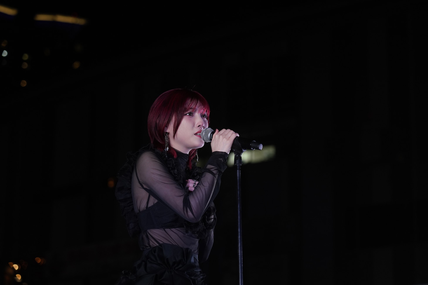 岡田奈々（提供：エイベックス）
