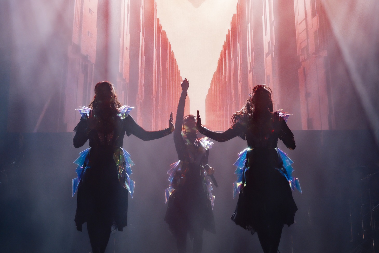 BABYMETAL（Photo by Taku Fujii）