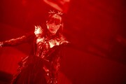 MOMOMETAL（BABYMETAL）（Photo by Taku Fujii）