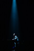 ライブ中盤にゲストで登場したDJ BUDDHAHOUSE。