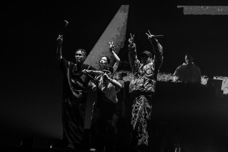 唾奇、OZworld、CHICO CARLITOを迎えた「RASEN in OKINAWA」の様子。（Photo by Uran）