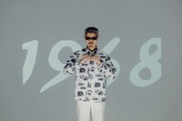「NEMES×POWERHOUSE presents 1968」ルックより。
