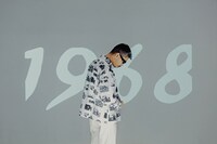 「NEMES×POWERHOUSE presents 1968」ルックより。