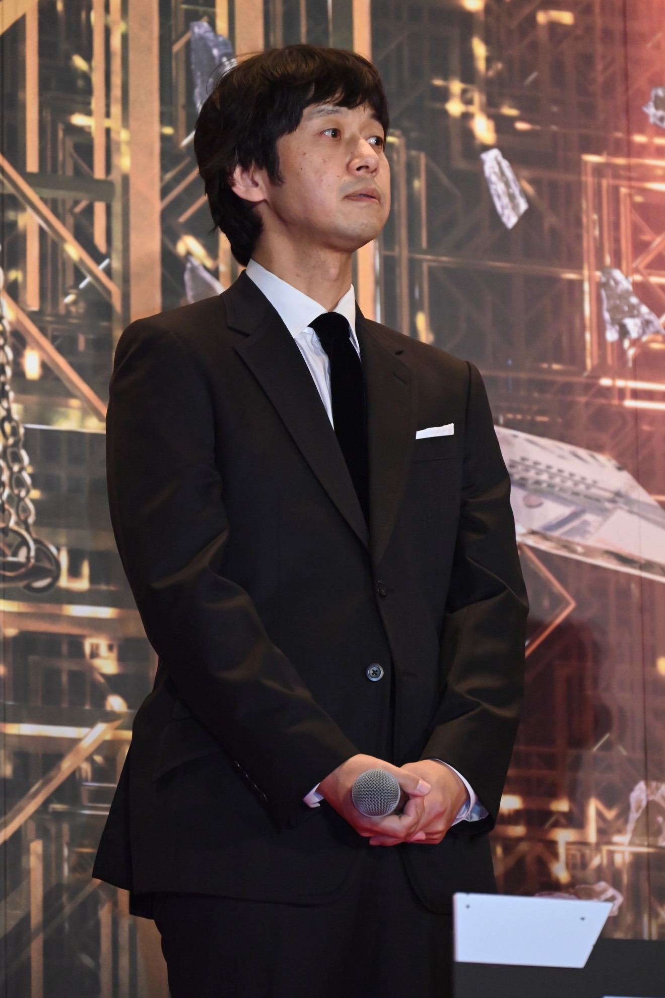 深川栄洋監督