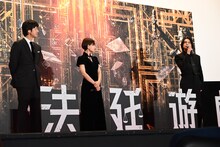 馨の話になったので、立ち位置を元に戻してトークする北村匠海。