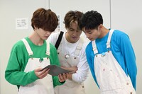 タクヤ、タカシ、アロハのチーム。