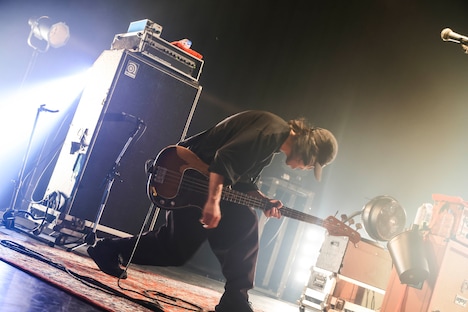 佐藤雅俊（B）（撮影：森好弘）