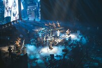 「Re-swim」を演奏する04 Limited Sazabys。（撮影：ヤオタケシ）