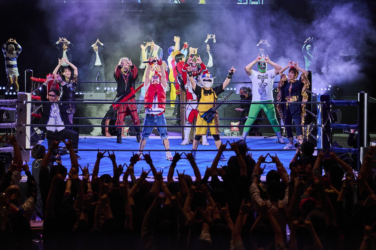 ザ・リーサルウェポンズ「地獄の国技館バトルロイヤル」、次々に登場するゲストとコラボ＆乱闘