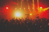 MYTH & ROID「MYTH & ROID One Man Live 2023 Autumn Tour "AZUL"」最終公演の様子。（Photo by Shinji Okawa）