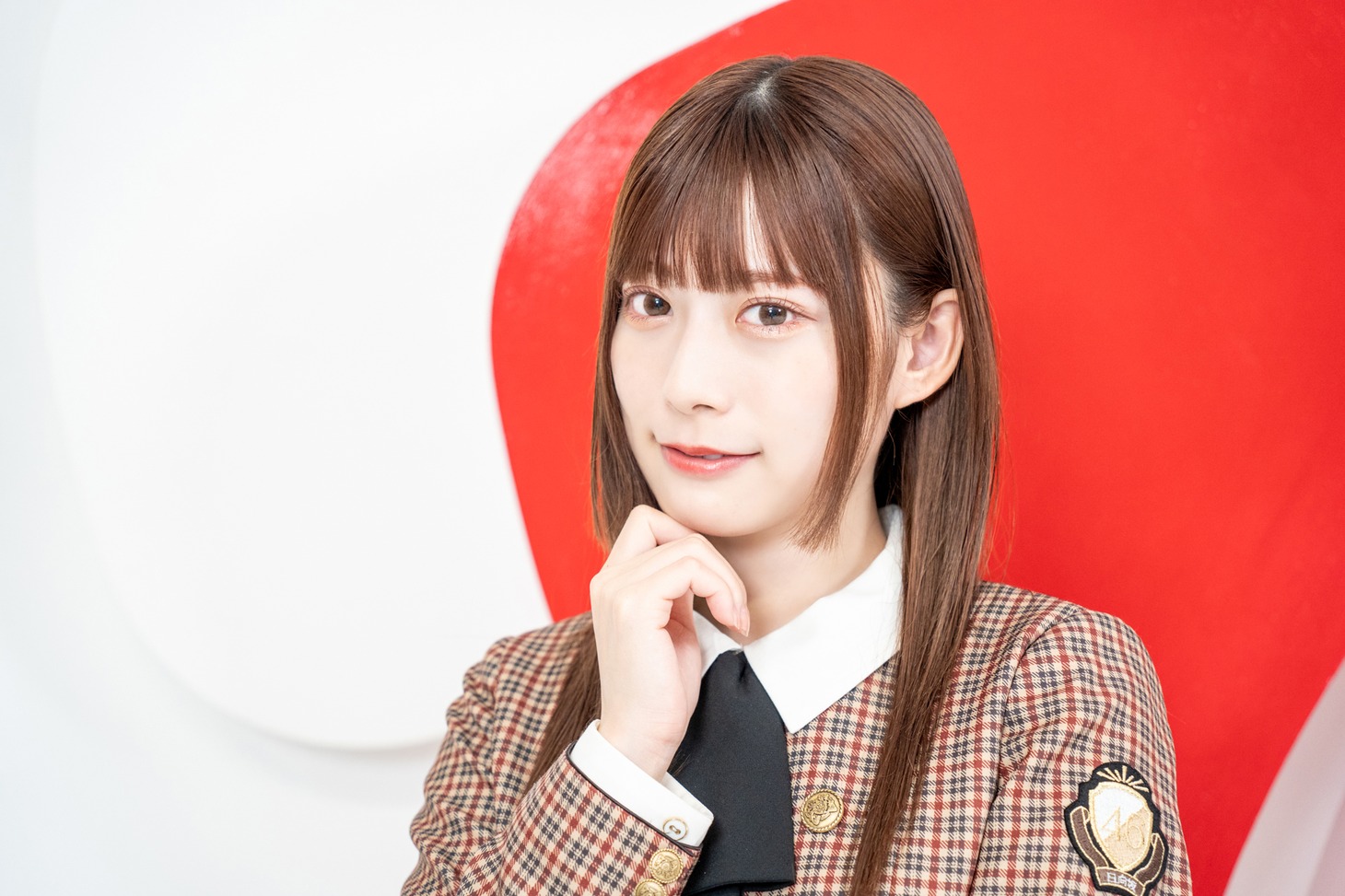 東村芽依