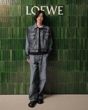 カサロエベ表参道を来訪した米津玄師。