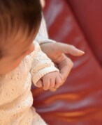 May J.が第1子の誕生を報告「新たな命の誕生はたくさんの奇跡の連続なんだと実感しました」