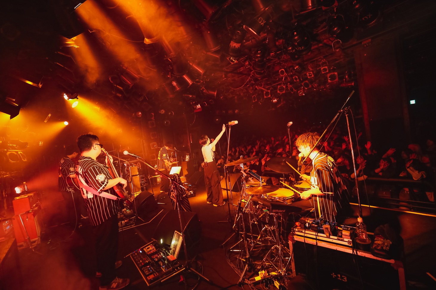 「満腹御礼ツアー」の様子。（Photo by Ayumi Saruya）