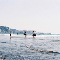 阿佐ヶ谷ロマンティクスが4カ月連続リリース、第1弾は「素直になれない」