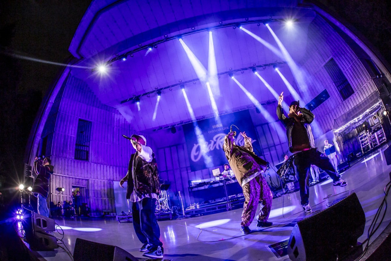 MILES WORD、SHEEF THE 3RD、丸を迎えた「VIBE」の様子。（Photo by HayachiN）