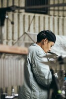 オープニングDJを務めたEVISBEATS。（Photo by Yukitaka Amemiya）