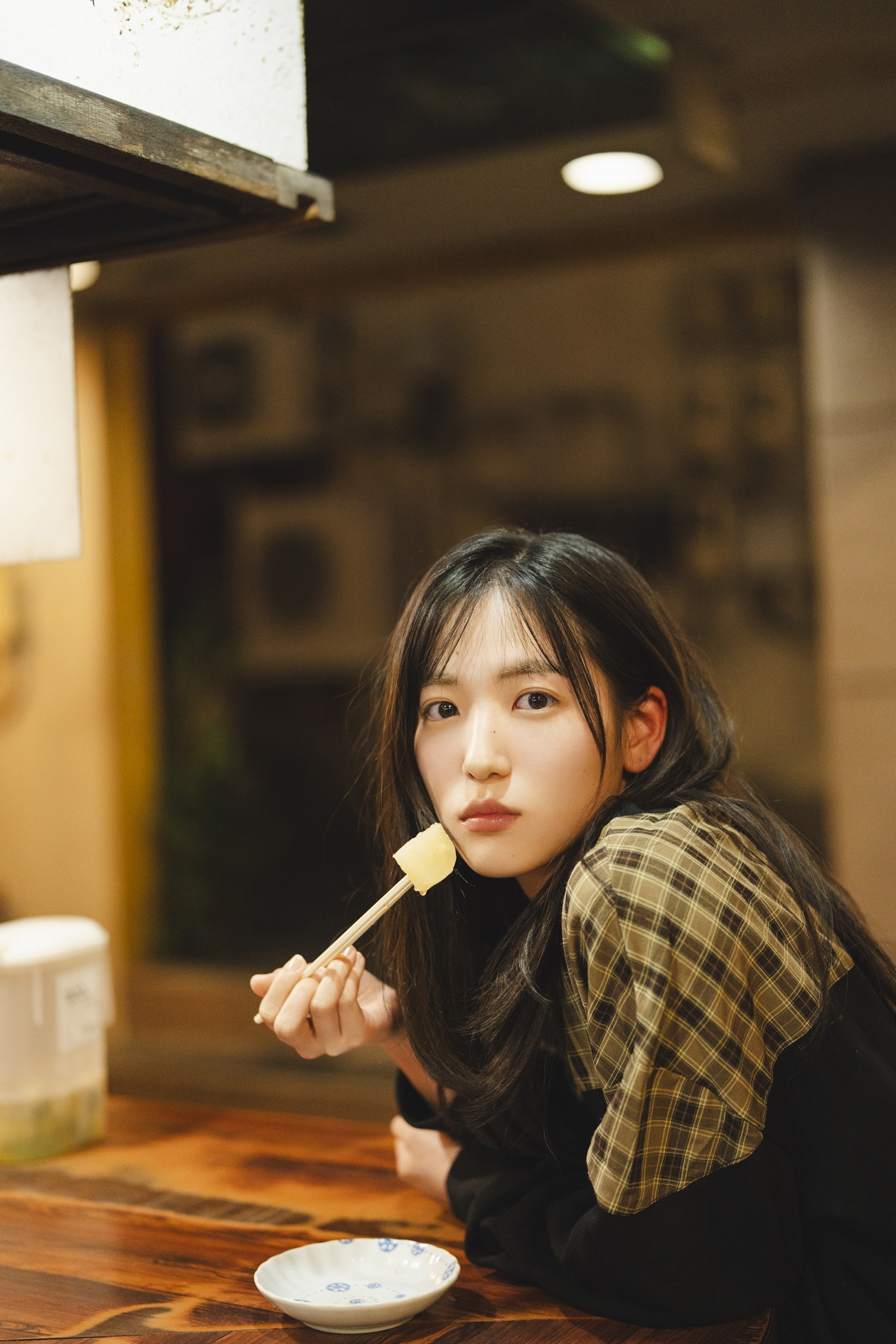 下尾みうの1st写真集より。