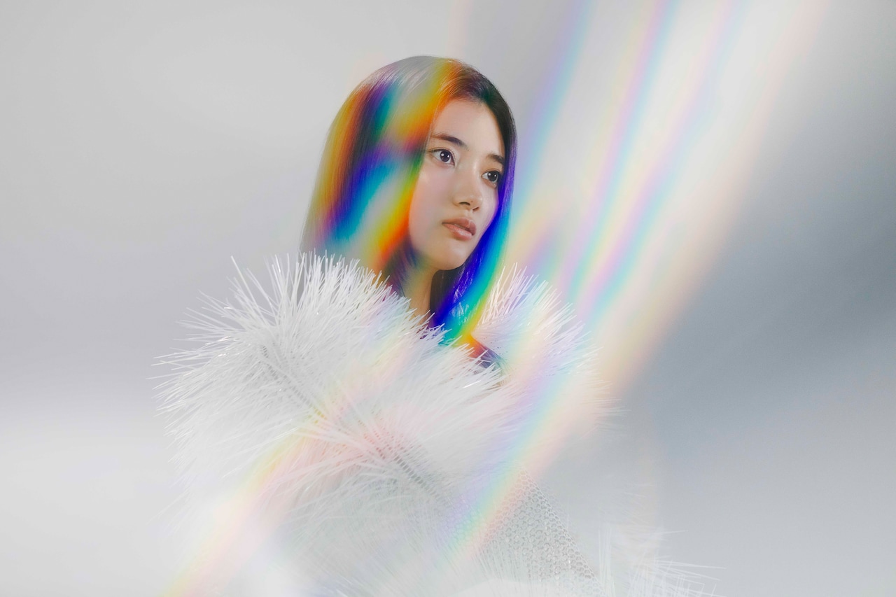 由薫がドキドキワクワクしながら作った新曲はアニメ「メタリックルージュ」オープニングテーマ