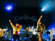 C.O.S.A.と田我流。（Photo by YUSUKE OISHI ［MARCOMONK］）