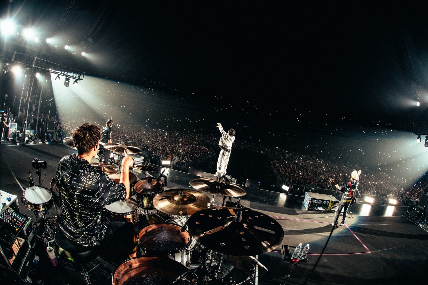 MY FIRST STORYのパフォーマンスの様子。（Photo by Taka"nekoze photo"）
