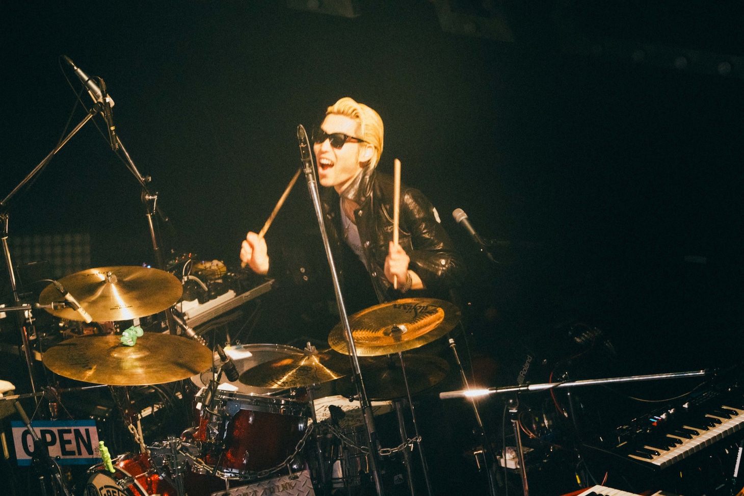ジェットセイヤ（Dr）（Photo by renzo masuda）