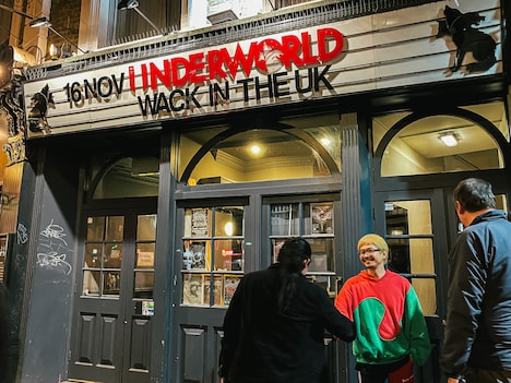 ロンドンにいる渡辺淳之介。