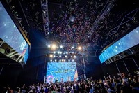 「iSPY 2nd Anniversary LIVE～ 君が見た泡沫 ～」の様子。（撮影：佐藤広理）