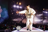 Rover（Photo by YUSUKE OKADA）