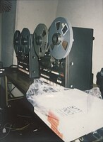 アナログテープ録音の様子。