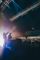 JJJとSTUTS。（Photo by Daiki Miura）