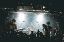 UNISON SQUARE GARDEN（撮影：ニイミココロ）