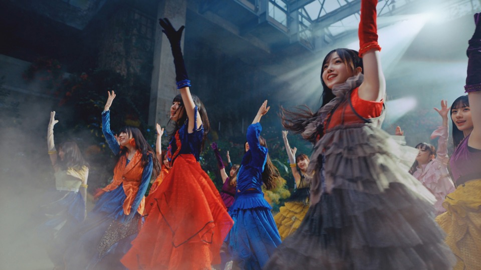 乃木坂46「Monopoly」ミュージックビデオより。