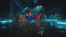 乃木坂46「Monopoly」ミュージックビデオより。