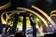 Mrs. GREEN APPLEのパフォーマンスの様子。（撮影：岸田哲平）