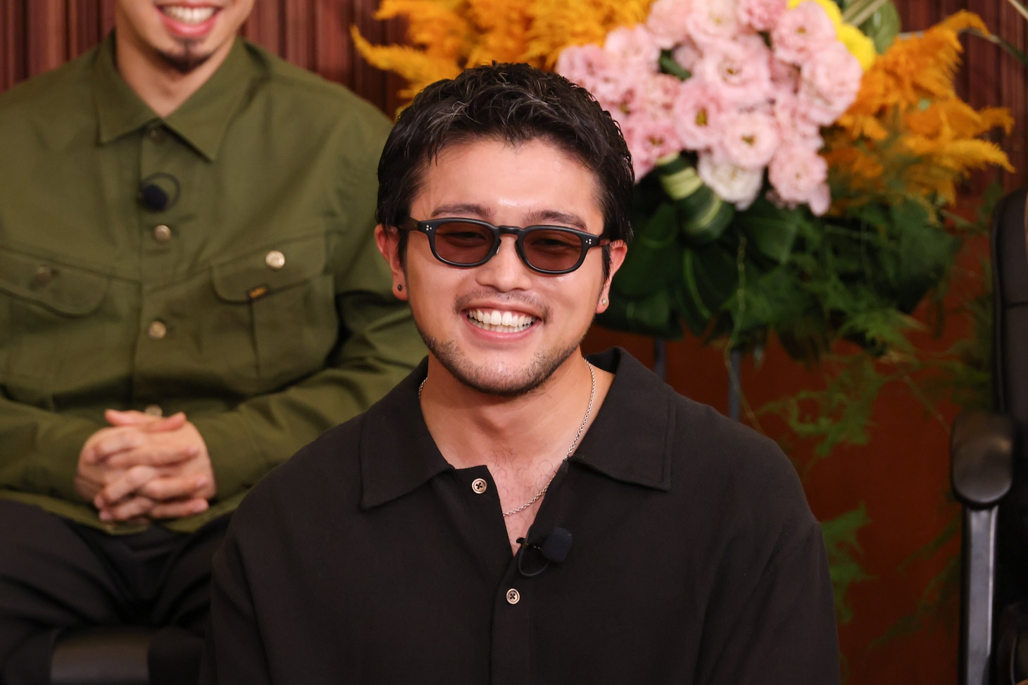 人気画像5位は「King Gnu全員でバラエティ初出演、井口は常田に『せめてハゲてくれ』と思っていた」より、井口理。 (c)MBS