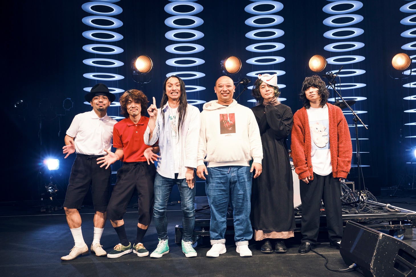左から門出船出、トム・ブラウン、長谷川カオナシ、尾崎世界観。（撮影：関信行）
