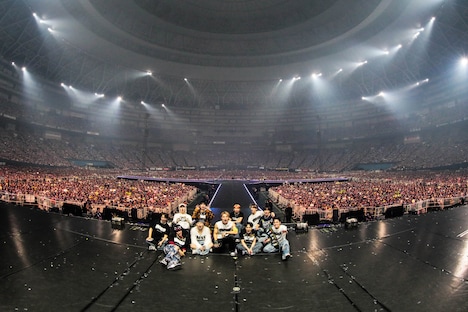 「2023 JO1 2ND ARENA LIVE TOUR 'BEYOND THE DARK:RISE in KYOCERA DOME OSAKA'」の様子。 (c)LAPONE Entertainment