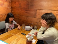 インタビュー中、飲み物は「水でいい」と、SOTAROくん。