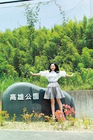 高雄さやか（STU48）の1st写真集「君だけのもの」より。（撮影：細居幸次郎）(c)SQUARE ENIX