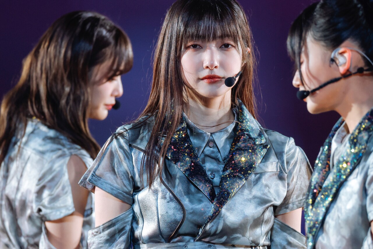【最終値下げ】大園玲 サイン入り ランダム写真 2nd TOUR 2022 櫻坂46 3rd TOUR 2023 大園玲 「2nd TOUR 2022」青衣装 ヒキ