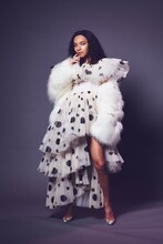 アヴちゃん扮するマリア・ディーゼル。