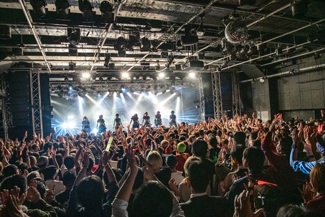 MIGMA SHELTER「ミミミユ卒業RAVE『一体ミちゃん、これからどうなっちゃうの～！？』」の様子。