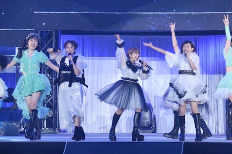 「モーニング娘。'23 コンサートツアー秋『Neverending Shine Show』SPECIAL」の様子。