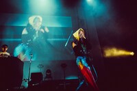 中村佳穂を迎えた「REFLECTION」のパフォーマンスの様子。（撮影：横山純）