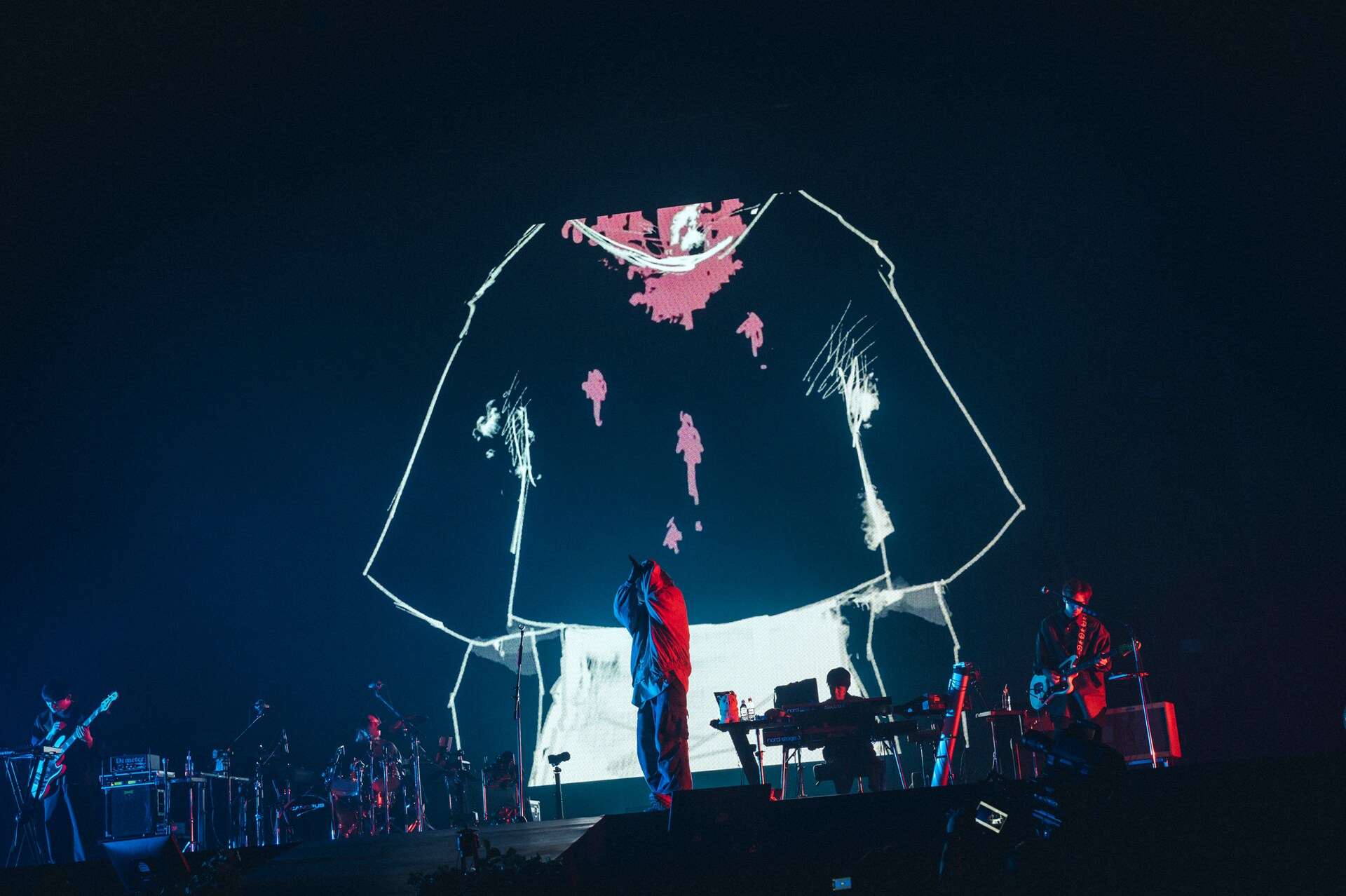 Eve「花嵐」の様子。（Photo by Takeshi Yao） [画像ギャラリー 12/19
