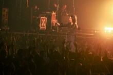 SAIKI（Vo）（Photo by Viola Kam [V’z Twinkle] ）